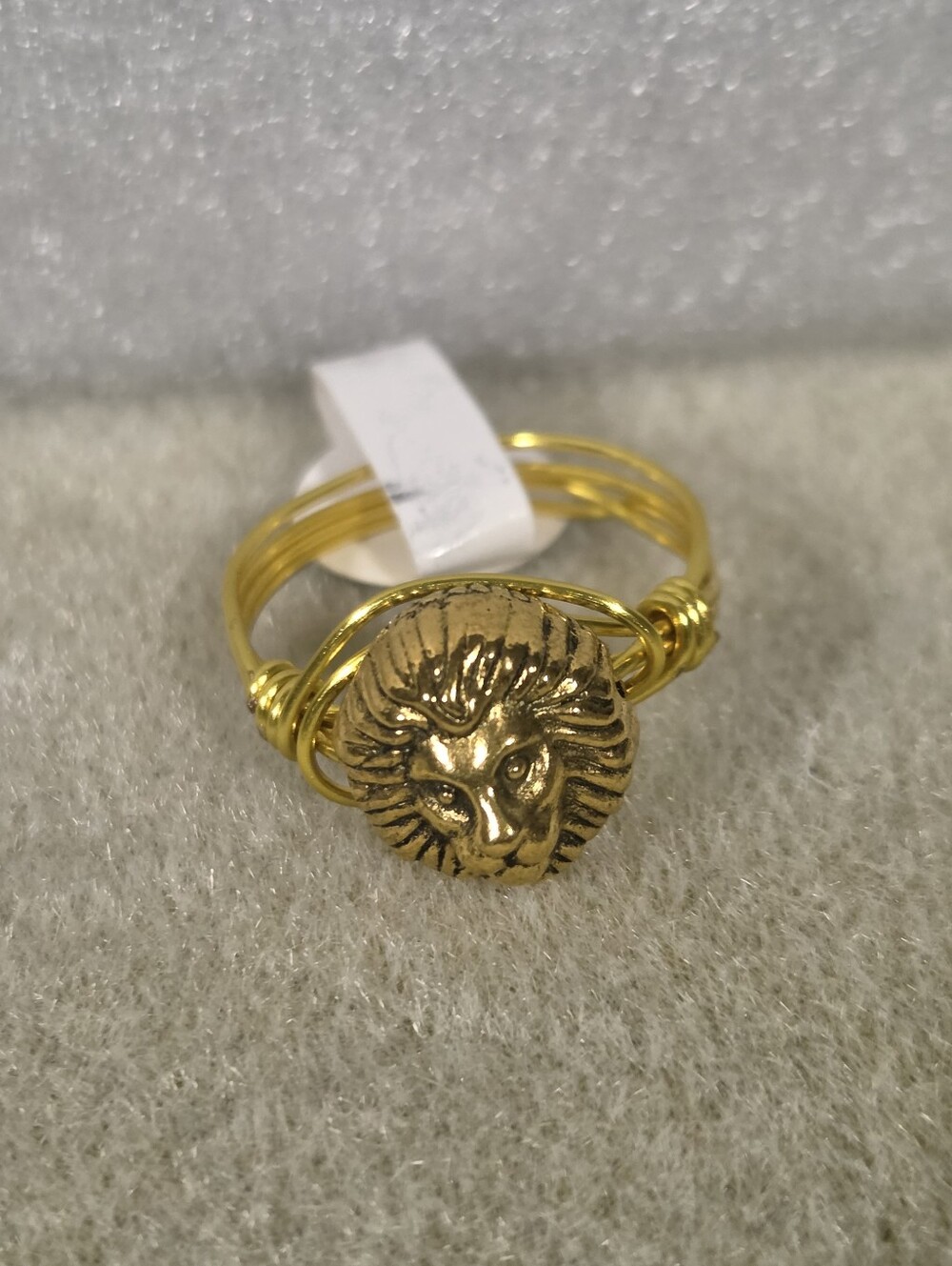 Handcrafted Gold Lion Head Wire Ring - Women's Fashion Jewelry